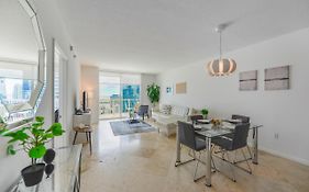 Amazing Apartment In The Heart Of Brickell